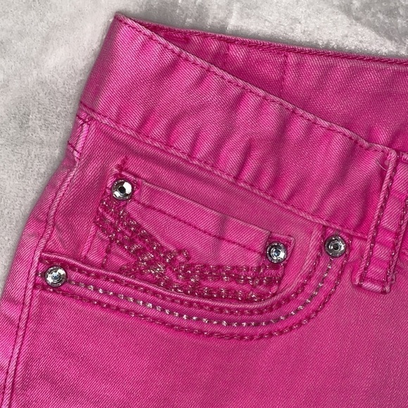 𝅺maurice’s Hot Pink Jean Shorts Size 11/12 Regular - Picture 10 of 15